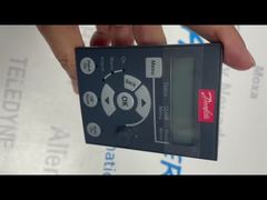 Zbudowany specjalny panel operacyjny LCP12 firmy Danfoss 132B0101