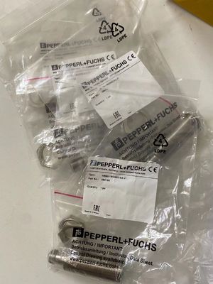 Indukcyjny czujnik Pepperl+Fuchs NBB5-18GM50-E2-V1