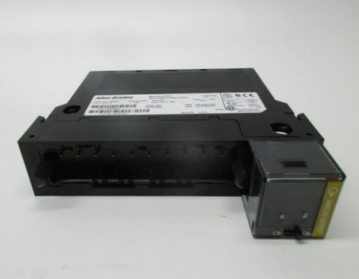 1756-OF8 ALLEN BRADLEY ControlLogix 8 Pt A/O I lub V Moduł ± 10V 0...20 mA