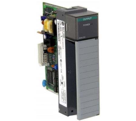 1746-NO4I Allen Bradley SLC 4-punktowy moduł wyjścia analogowego Rozdzielczość 14 bitów