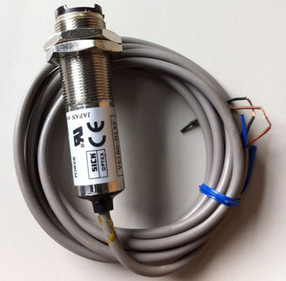 SICK VTF18-4N1212 Cylindryczne czujniki fotoelektryczne 18 mm x 18 mm x 63,6 mm
