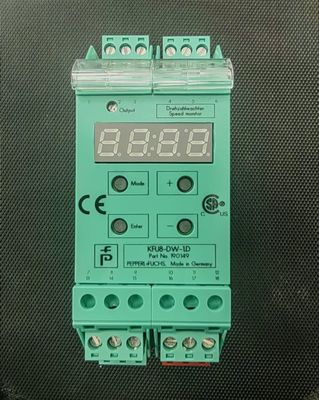 Monitor prędkości obrotowej Pepperl + Fuchs KFU8-DW-1.D z częstotliwością przełączania ≤ 10 Hz i docelowym rozmiarem 0,3 mm