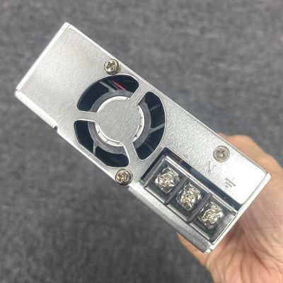 Średnia prądnica HRP-450-48 48Vdc 9.5A Zasilanie PFC 8 Wyjścia analogowe Kompaktne 100 mm x 100 mm x 100 mm Wielkość