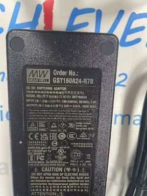 GST160A24-R7B AC/DC DESKTOP ADAPTER 24V 160W