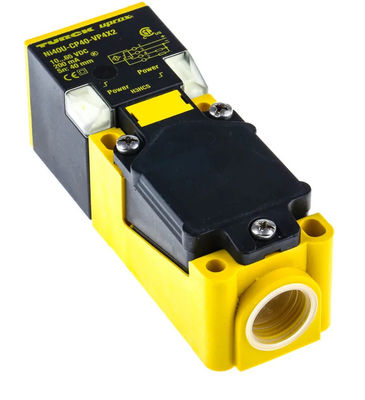 Turck NI40U-CP40-VP4X2 Indukcyjny czujnik blokowy dla dokładnej instalacji bez spłukiwania