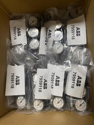 ABB 7959118 Pozycjonator zaworu z analogicznym wyjściem programowalnym od 4 do 20 MA Temperatura otoczenia 0-70°C