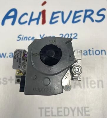 Honeywell VR8245M2530 Uniwersalny elektroniczny zawór sterujący gazem zapłonowym