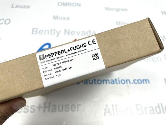 Pepperl+Fuchs OBT200-18GM-E4 Diffuse Photoelectric Sensor