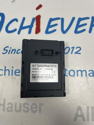 Zbudowany specjalny panel operacyjny LCP12 firmy Danfoss 132B0101