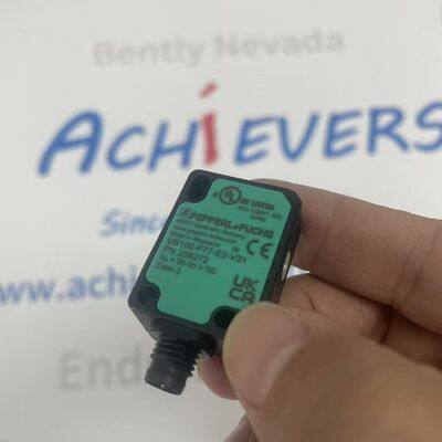 UB100-F77-E2-V31 Ultradźwiękowy czujnik bezpośredniego wykrywania