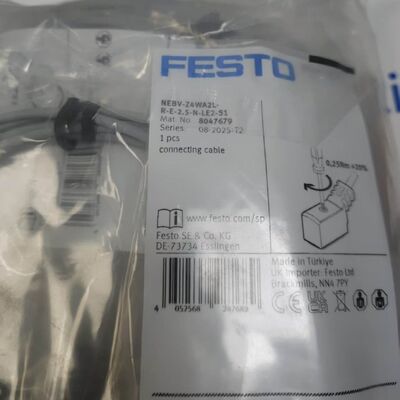 Kabel połączeniowy zaworu elektromagnetycznego Festo NEBV-Z4WA2L-R-E-2