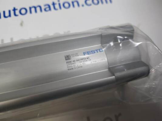 Siłownik pneumatyczny Festo DSBC-40-160-PPVA-N3 z szybkozłączem, strona produktu z siłownikiem profilowym ISO