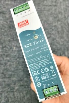 MW Średnia odłoga SDR-75-12 12V 6.3A 75W Jednorazowy wyjście Przemysłowe DIN Pociąg zasilający
