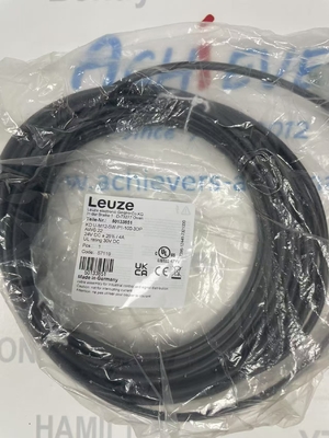 Leuze KD U-M12-5W-P1-100-3DP Kabel podłączony