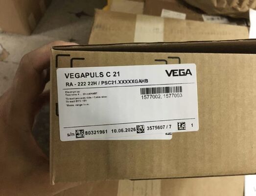 Radarowy czujnik poziomu VEGA PSC21.XXXXXXGAHB