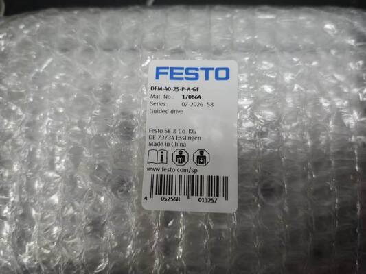 Cylinder pneumatyczny z prowadzeniem FESTO DFM-40-25-PA-GF